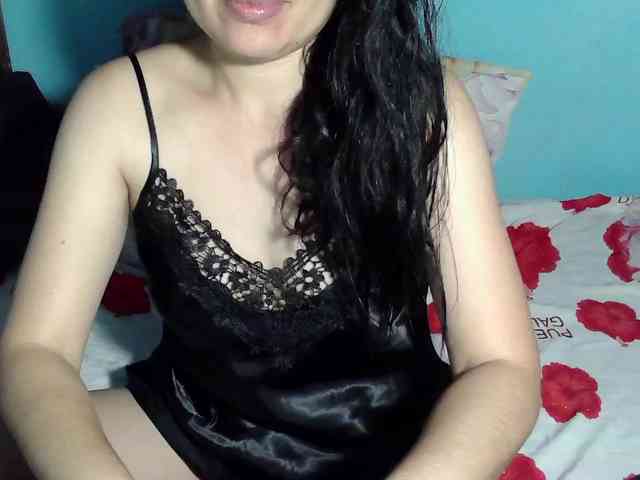 LizBeth23 webcam