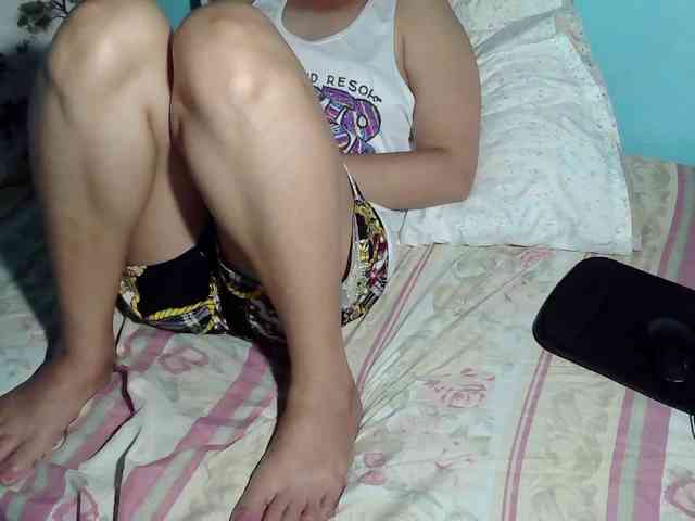 LizBeth23 webcam