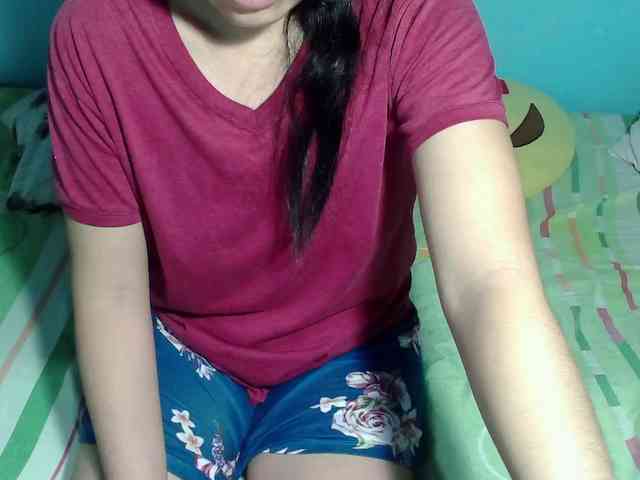 LizBeth23 webcam