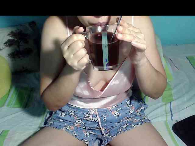 LizBeth23 webcam