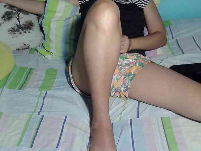 LizBeth23 webcam