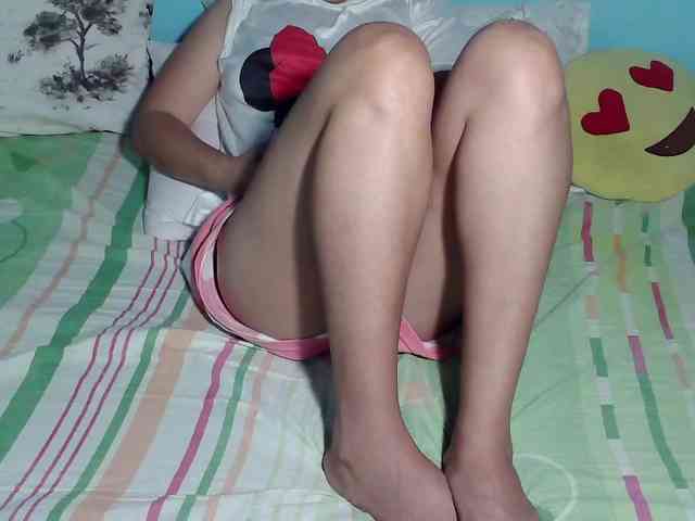 LizBeth23 webcam