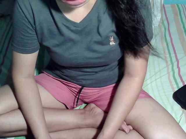 LizBeth23 webcam
