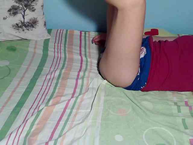 LizBeth23 webcam