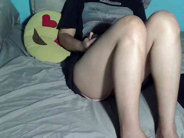 LizBeth23 webcam