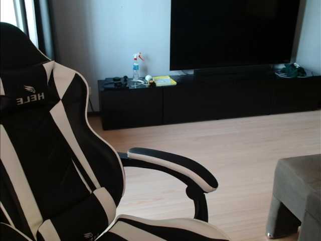  VikiKelt chat room