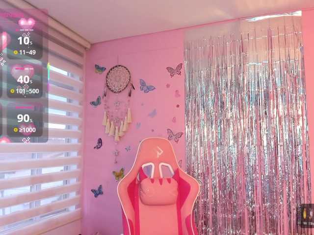 megankitty999's BongaCams show and profile