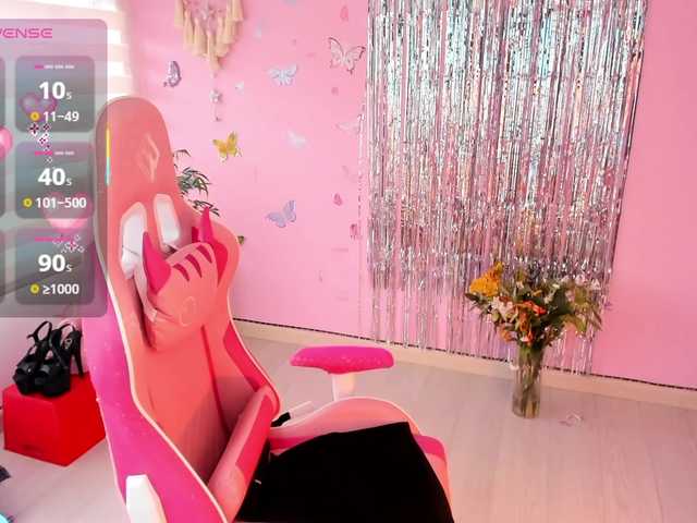 megankitty999's BongaCams show and profile