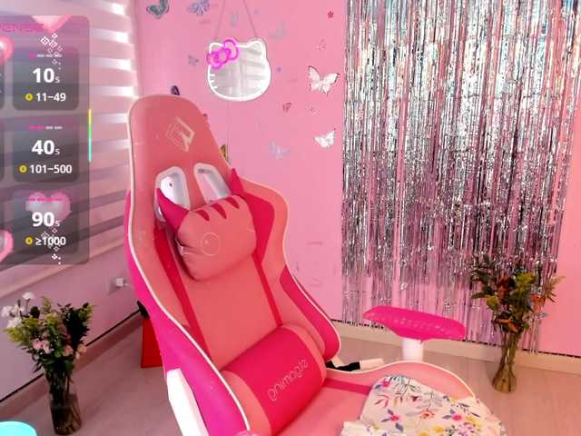 megankitty999's BongaCams show and profile