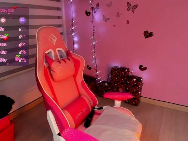 megankitty999's BongaCams show and profile