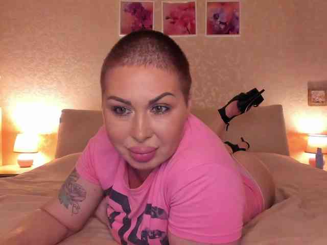 TaneshaGold TaneshaGold