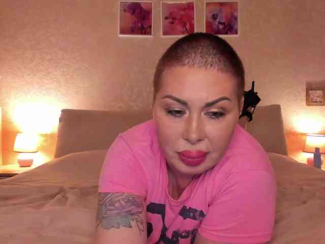 TaneshaGold TaneshaGold