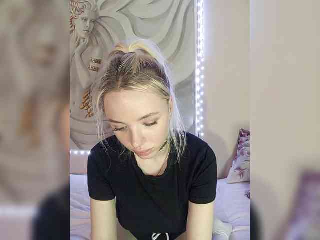 AsyaMi Live Webcam on BongaCams