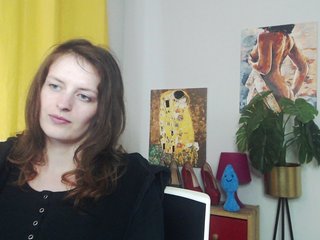 NadineGold Porn Show