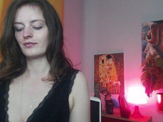 NadineGold Porn Show