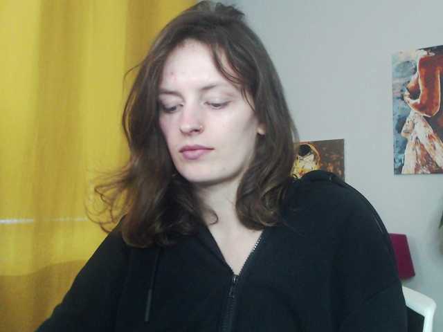 NadineGold webcam