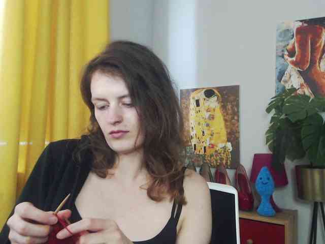 NadineGold webcam