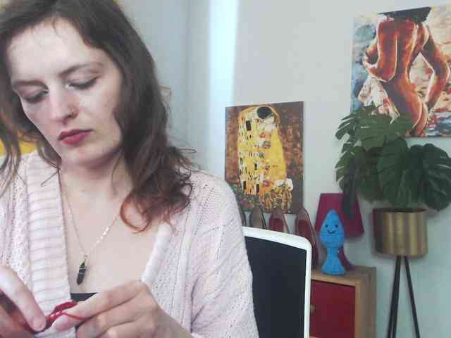 NadineGold webcam