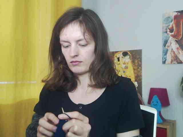 NadineGold webcam