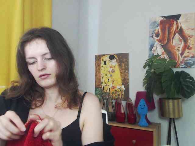 NadineGold webcam