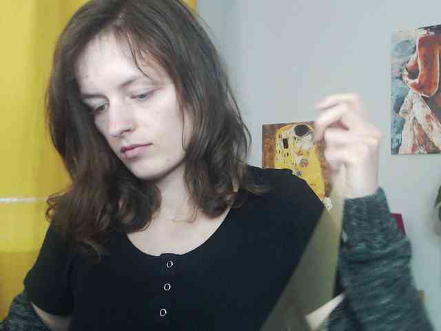 NadineGold webcam