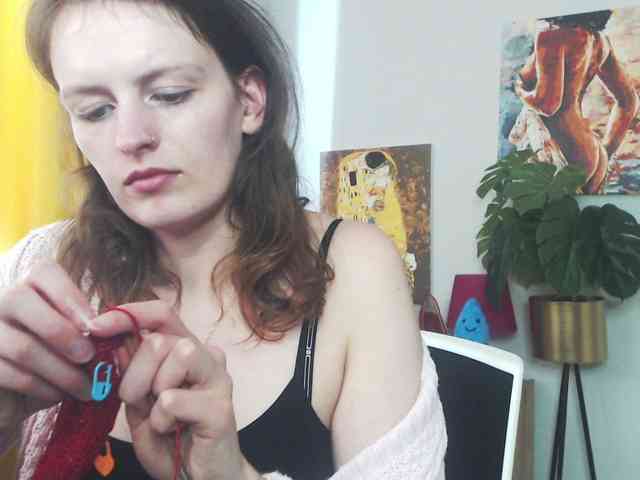 NadineGold webcam
