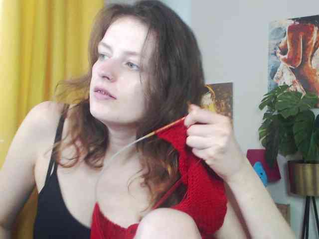 NadineGold webcam