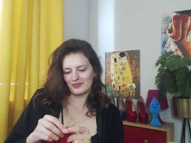NadineGold webcam