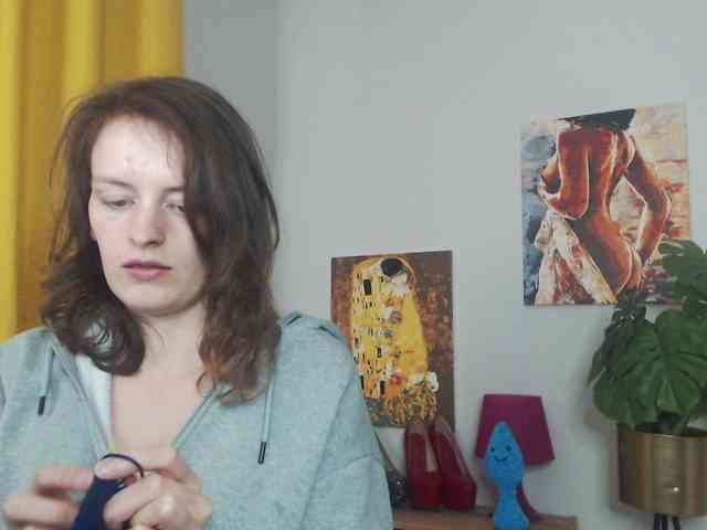 NadineGold webcam