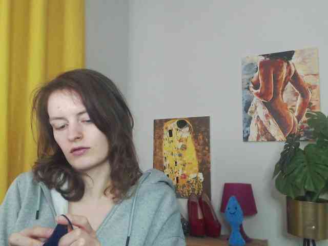NadineGold webcam