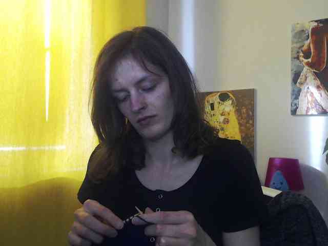 NadineGold webcam