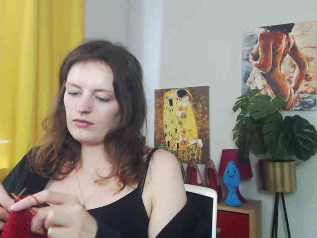 NadineGold webcam