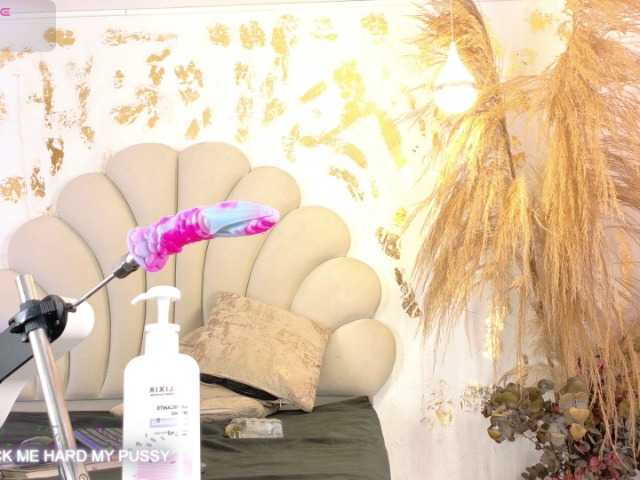 bonieklent's BongaCams show and profile