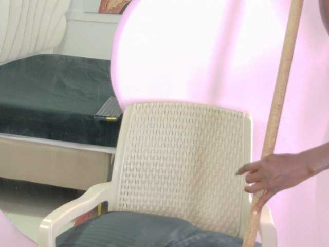 bonieklent's BongaCams show and profile