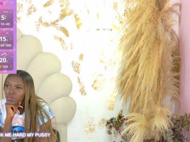 bonieklent's BongaCams show and profile