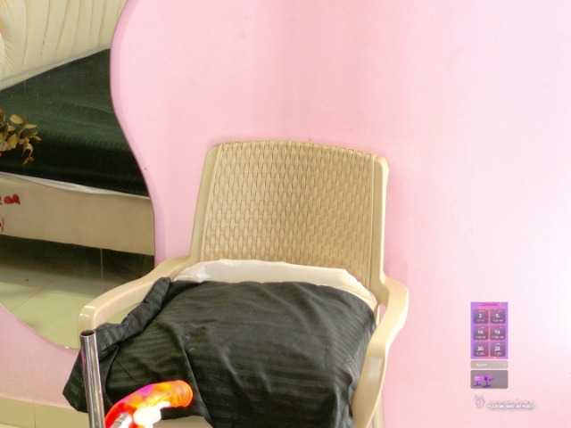 bonieklent's BongaCams show and profile