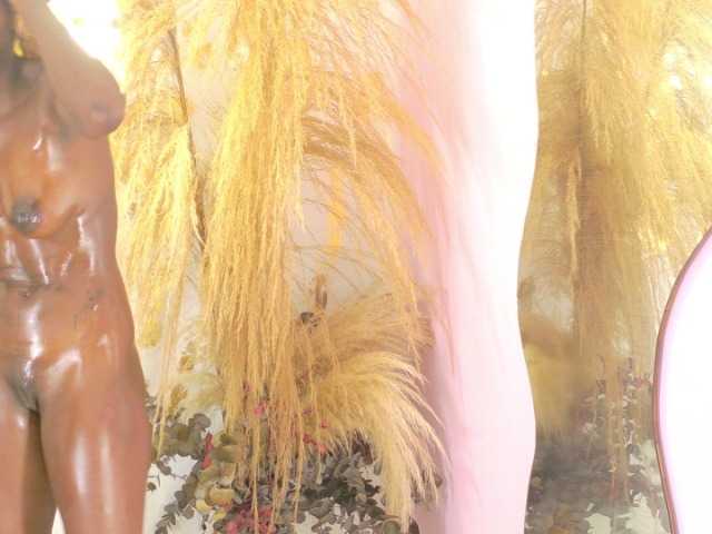 bonieklent's BongaCams show and profile