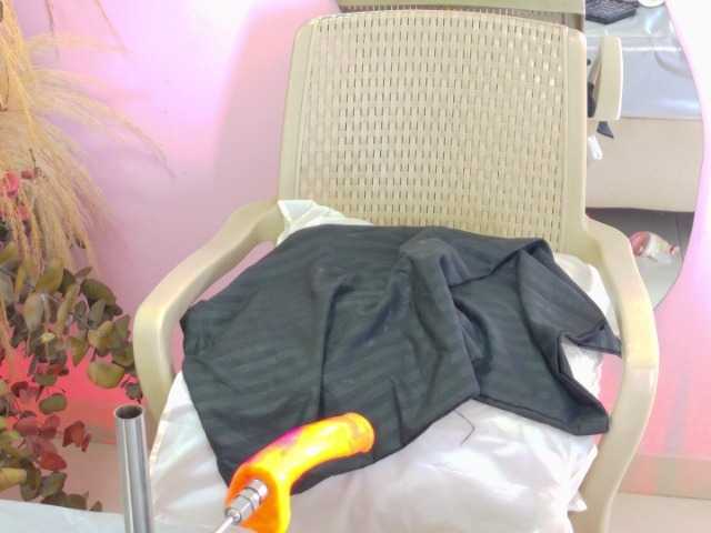 bonieklent's BongaCams show and profile