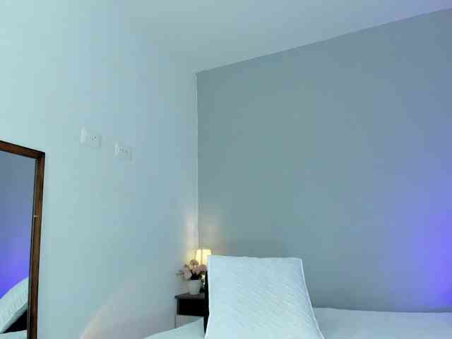 HannaMartinezz webcam