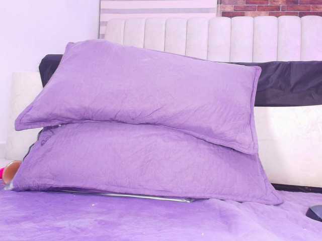 ssusy-ebony's BongaCams show and profile