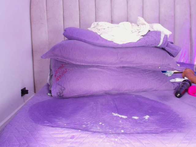 ssusy-ebony's BongaCams show and profile