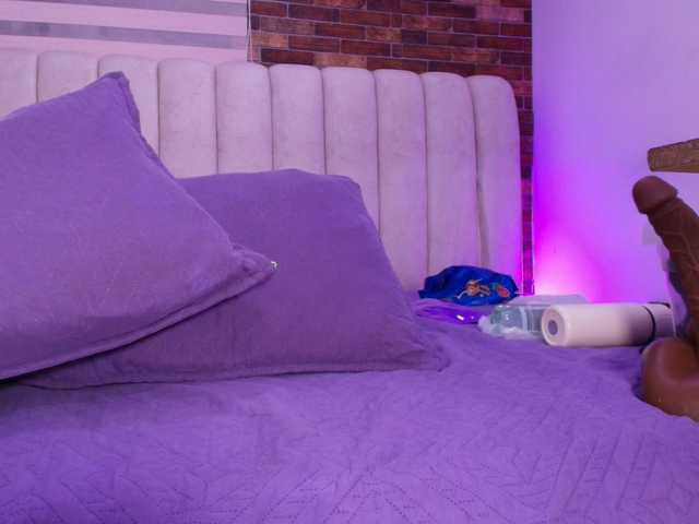 ssusy-ebony's BongaCams show and profile