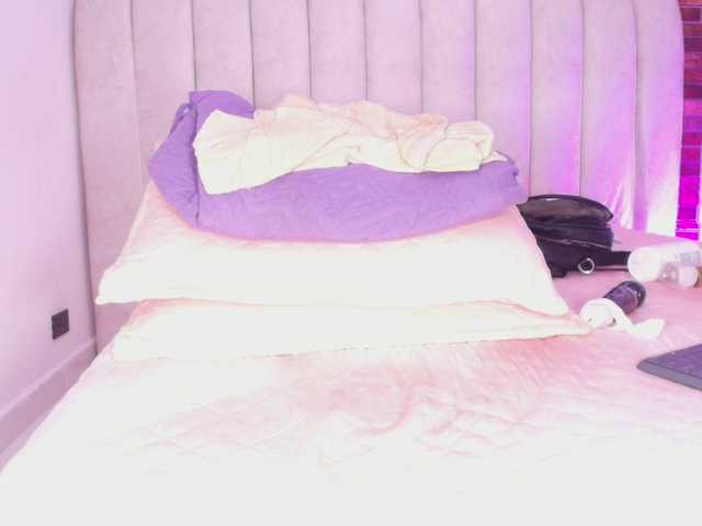 ssusy-ebony's BongaCams show and profile