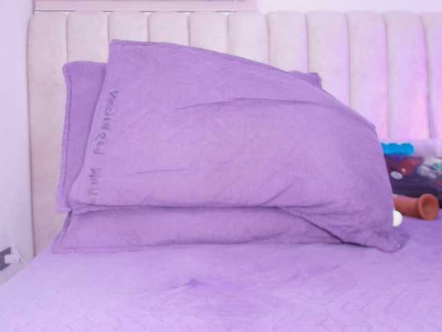 ssusy-ebony's BongaCams show and profile