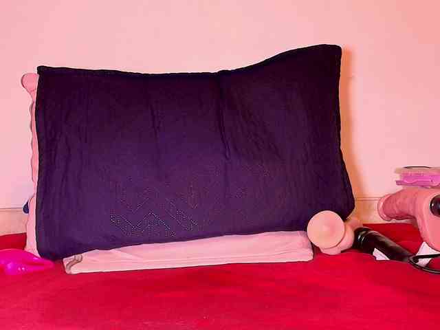 ssusy-ebony webcam
