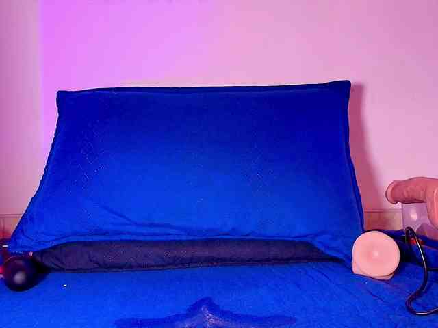 ssusy-ebony webcam