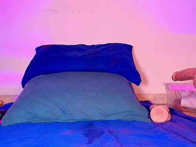 ssusy-ebony webcam