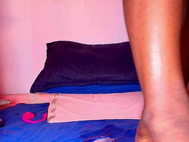 ssusy-ebony webcam