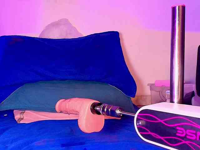 ssusy-ebony webcam
