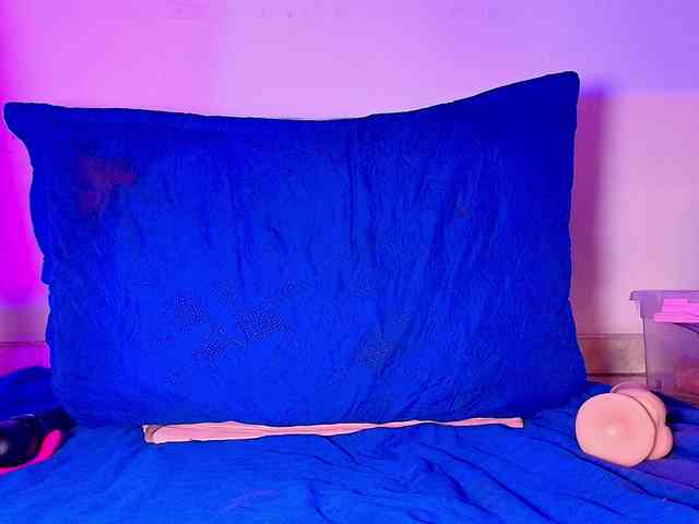 ssusy-ebony webcam